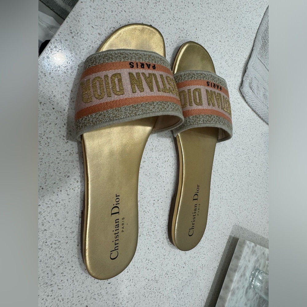 Christian Dior dway slide 38.5